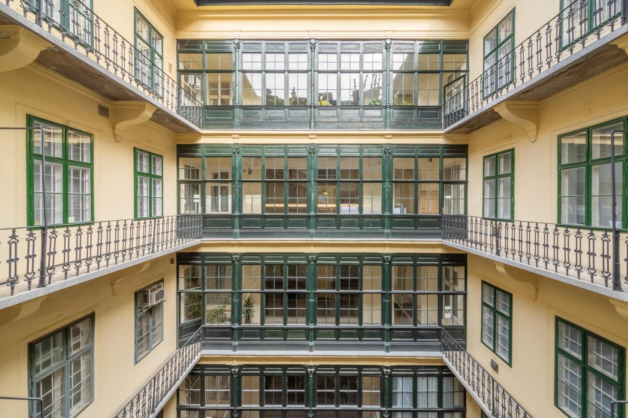 Hungarian Souvenir Apartment Будапеща Екстериор снимка