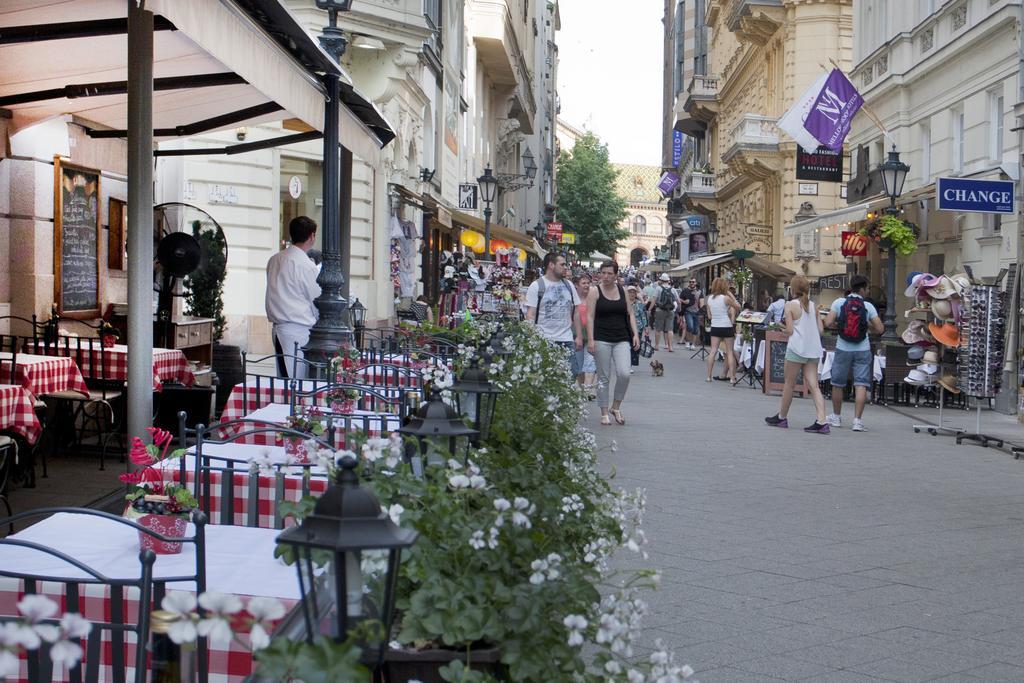 Hungarian Souvenir Apartment Будапеща Екстериор снимка